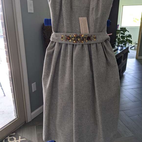 Dress - Picture 7 of 7